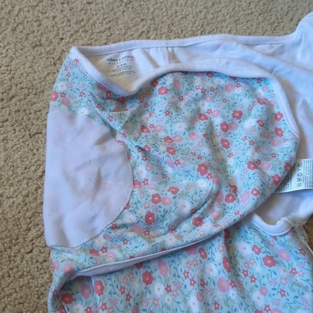 Aden + Anais Essentials Blue Floral Swaddle Size 0-3 Months